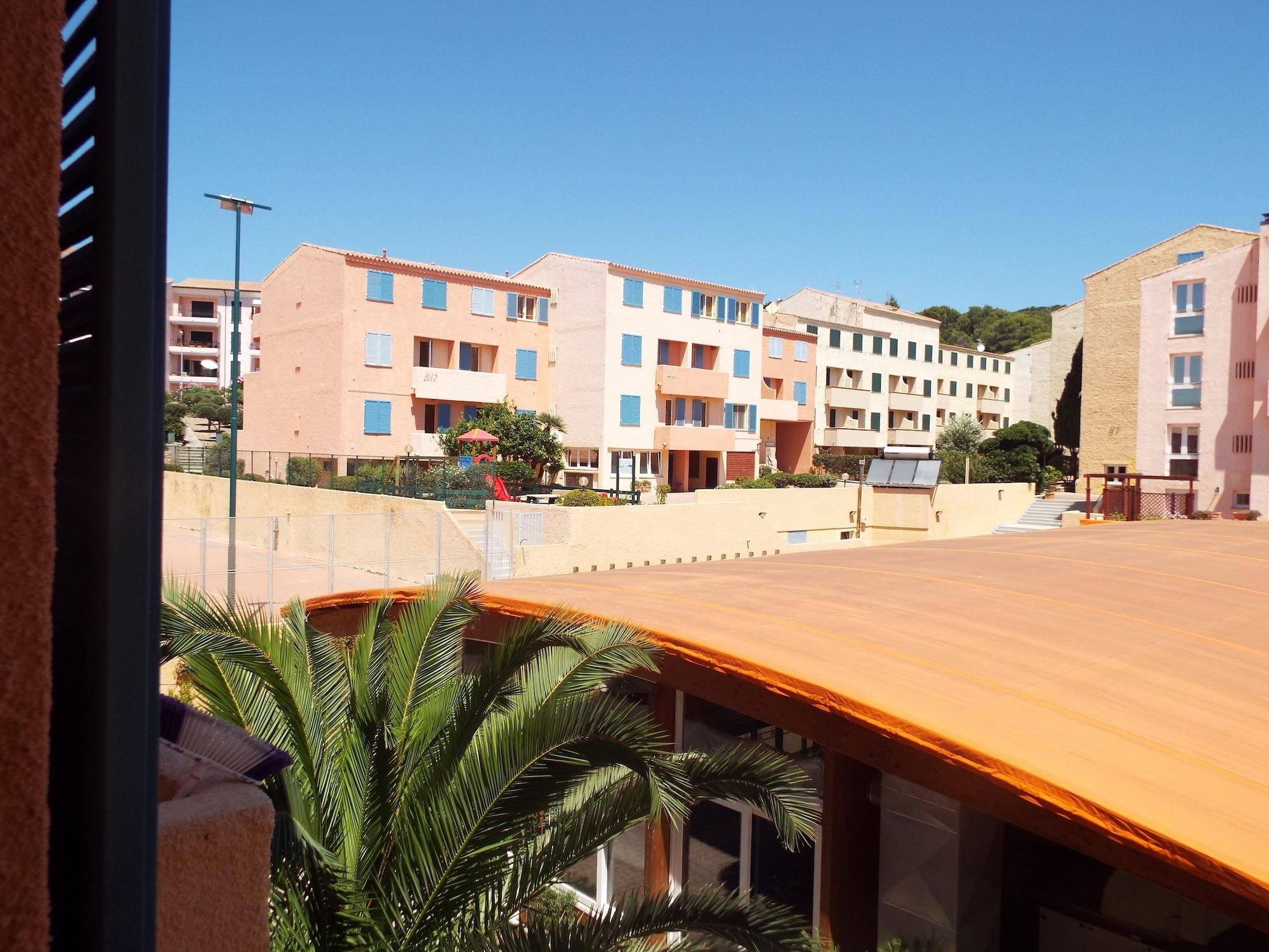 Le Nereidi Hotel & Residence Con Piscina-Tennis-Fitness-Parcheggio Coperto-Sala Conferenze La Maddalena  Zewnętrze zdjęcie